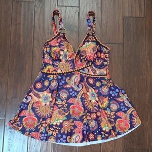 Bright Multicolor Paisley Print Tankini Swim Top size 1XL